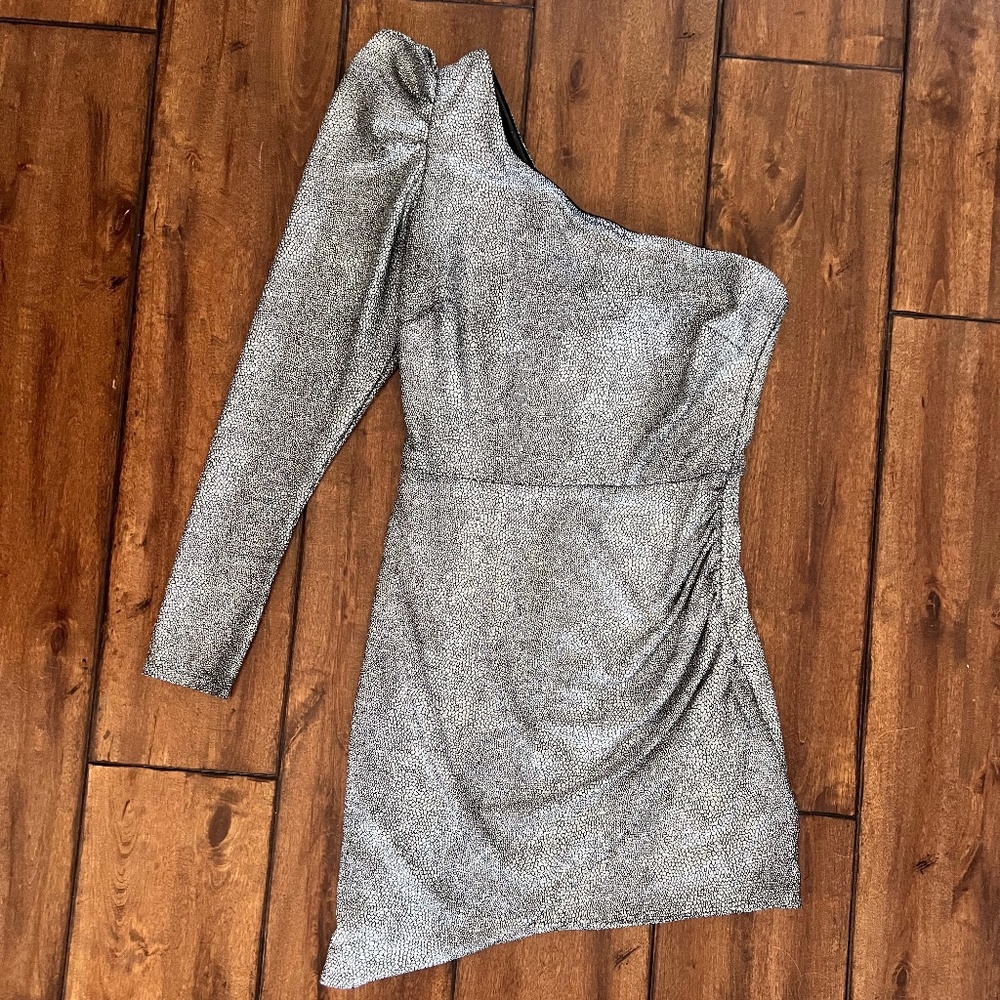 Aqua One Shoulder Short Silver Dress